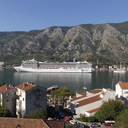 Apartment Nina Kotor Exteriér fotografie